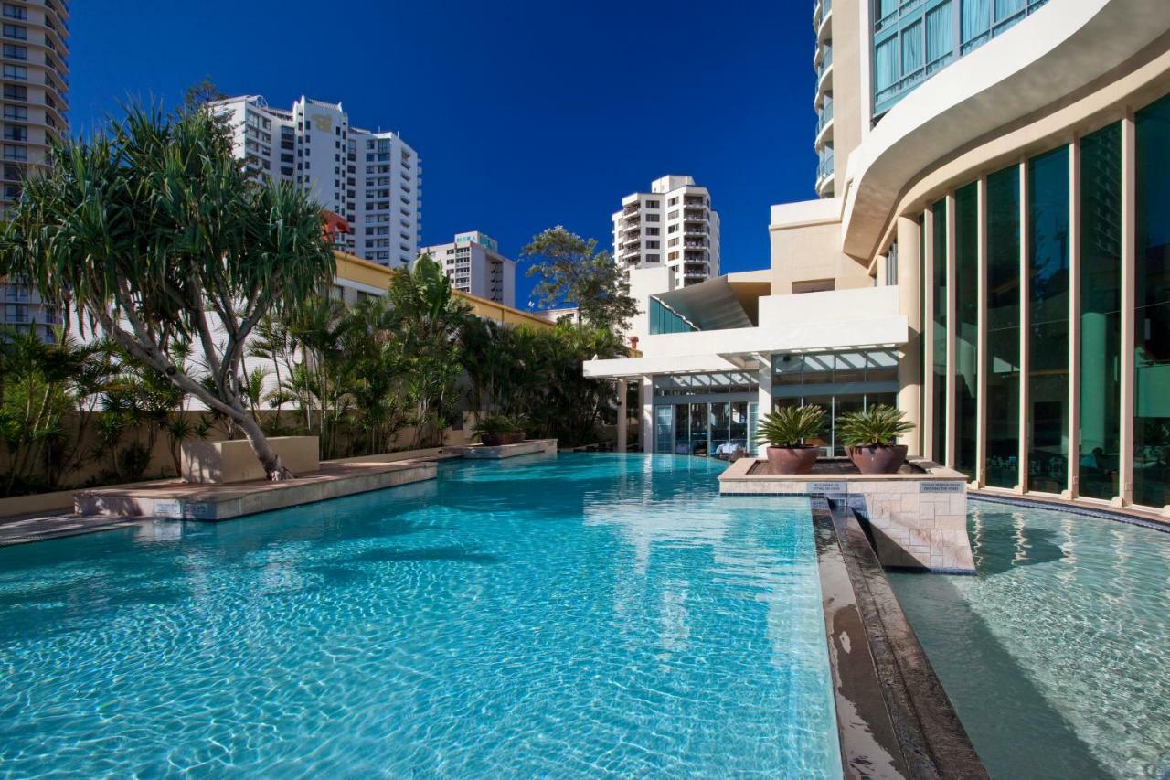 Legends 1 Bedroom Spa Suite - We Accommodate 黄金海岸 外观 照片